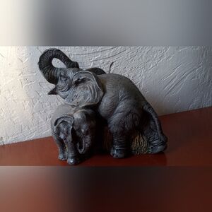 Vintage Candle Factory (IL) Elephant W/ Baby Elephant Wax Candle Figurine